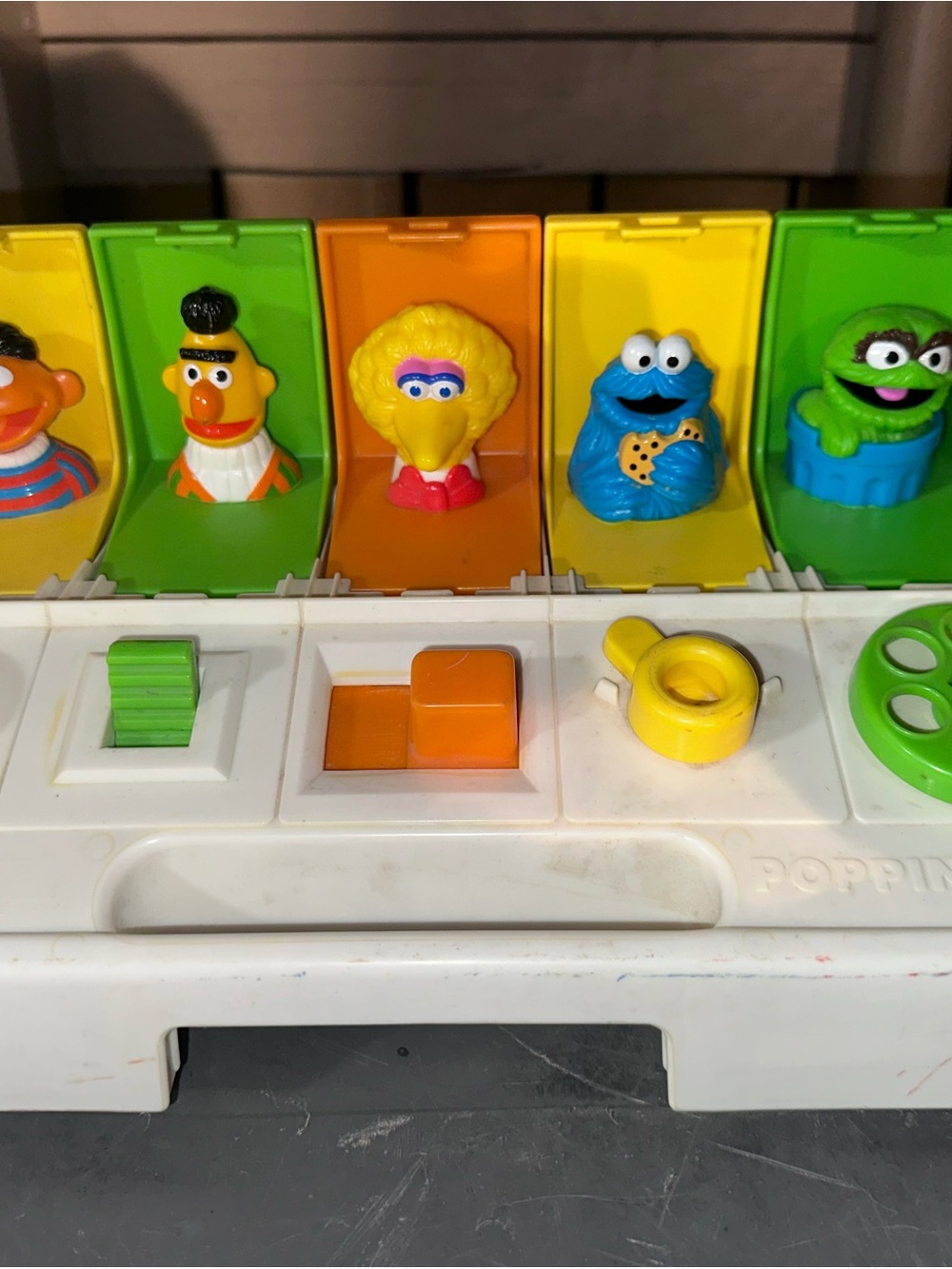 Sesame Street Pop-Up Character Toy - Multicolor